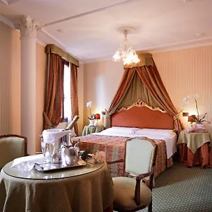 4* מלון Kette