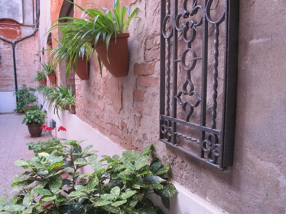 Hotel Antica Raffineria Benátky Penzion