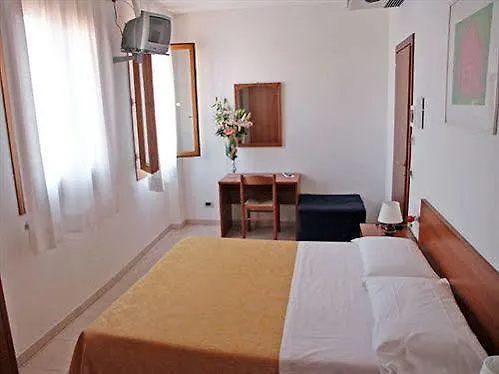 Hotel Antica Raffineria Benátky Penzion